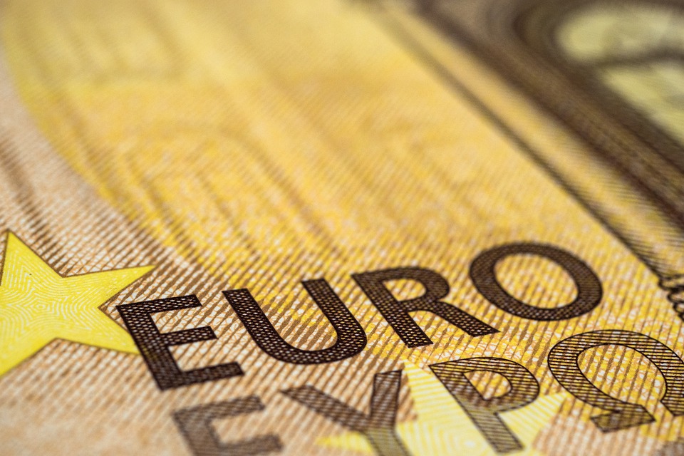 nápis euro